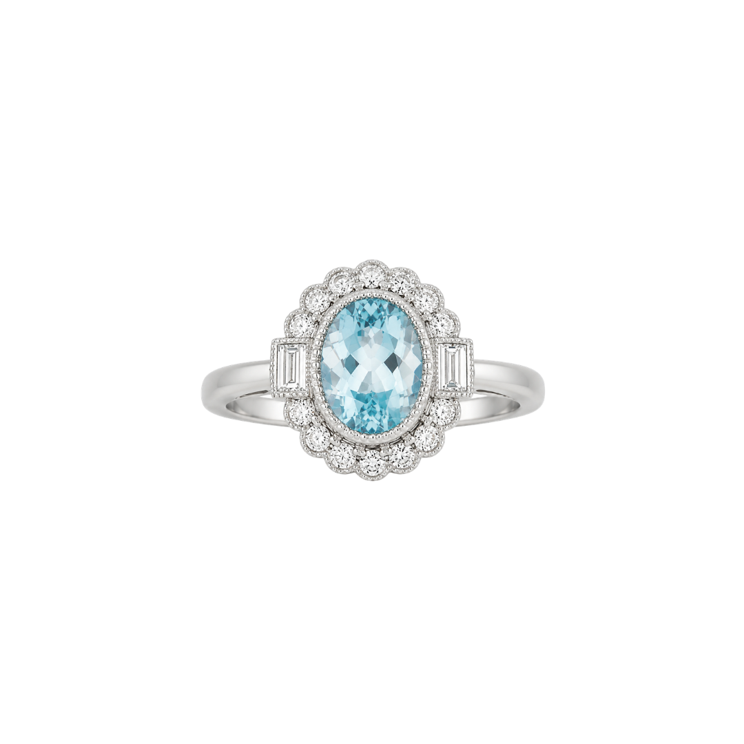 Anillo Topacio Oval y Diamantes