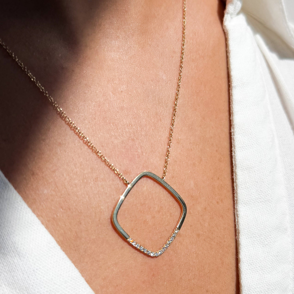 Collar Rombo Diamantes
